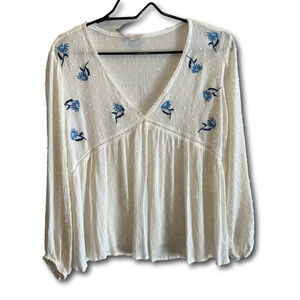 Amaryllis Clip Dot V-Neck Embroidered Blue Flowers Peasant Blouse Cream Size XS